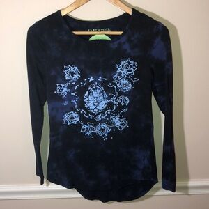 Earth Yoga Blue Tie Dye Organic Shirt Small